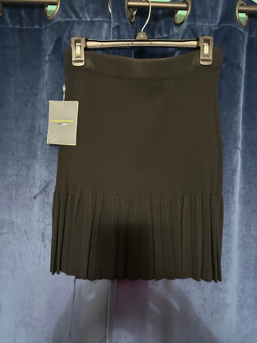 Catherine Malandrino Black Mini Skirt with Pleated Hem